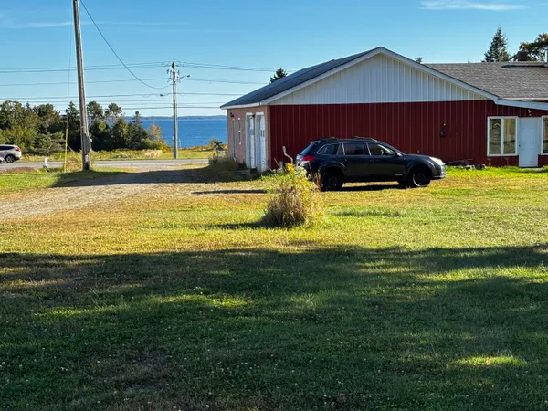 $399,500 | 361 West Main Street, Searsport, ME 04974