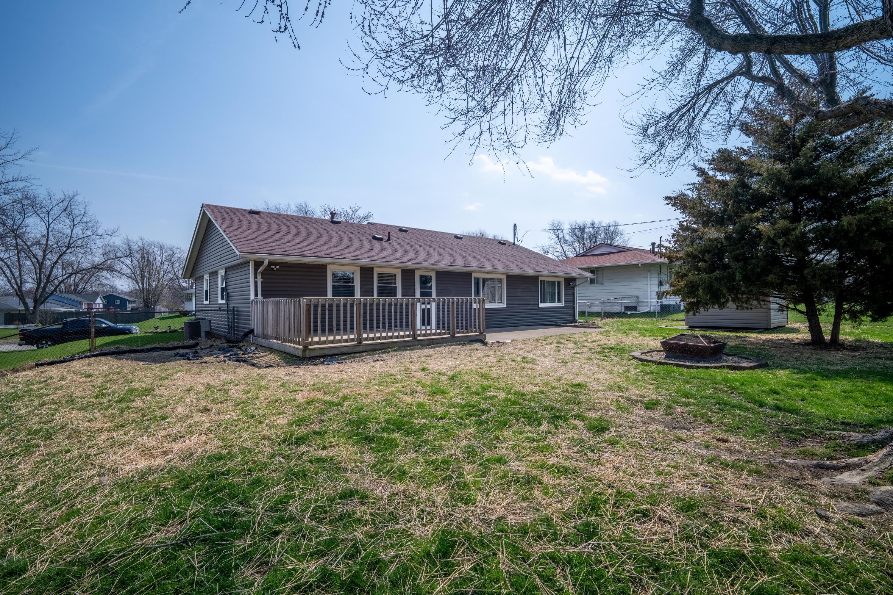 2943 Tarryton Lane Springfield, OH 45503 - Photo 14 of 27 DSC_5493-HDR