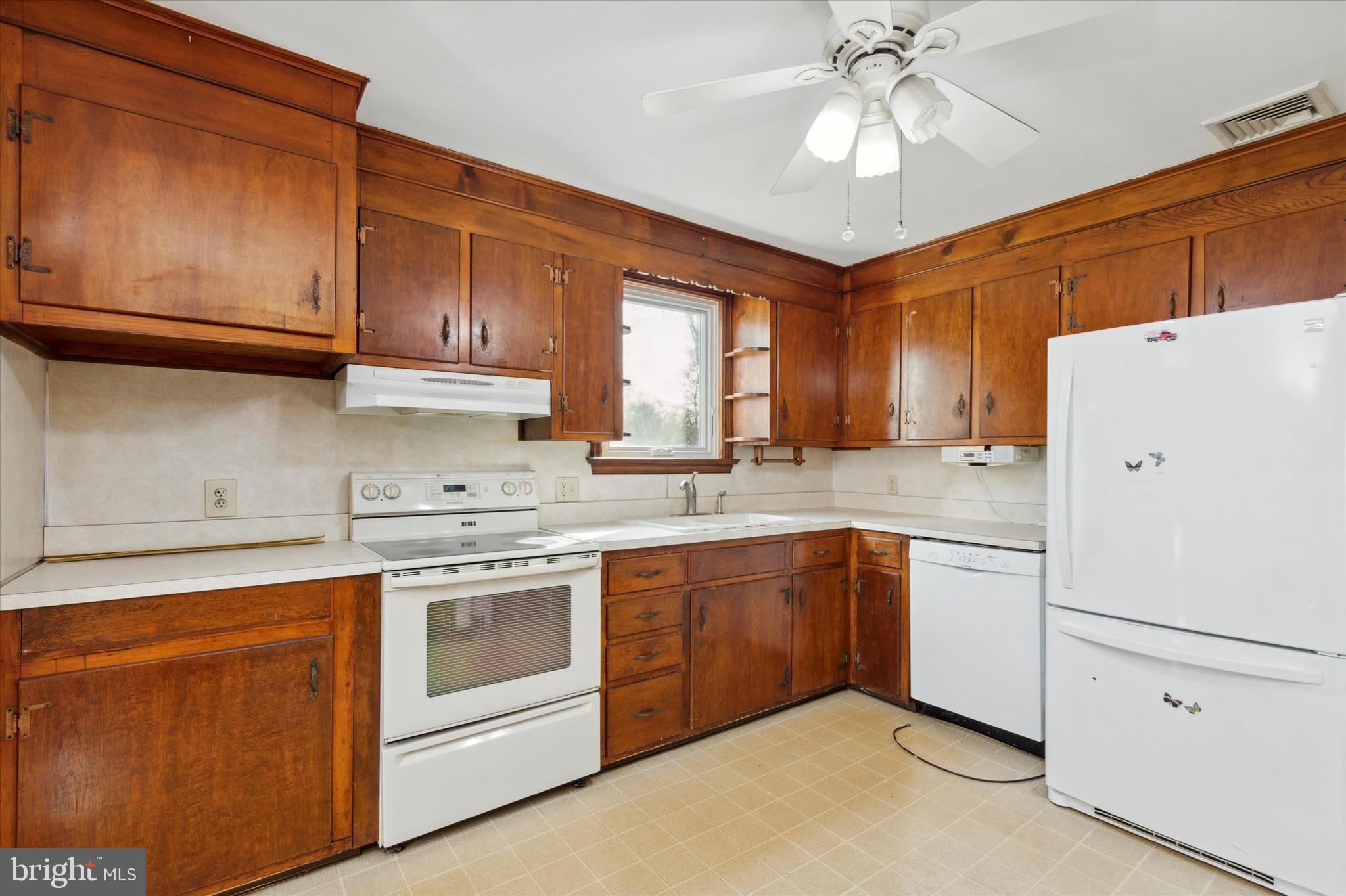 3104 Whitehall Road Eagleville, PA 19403 - Photo 8 of 25 Gallery Image 8
