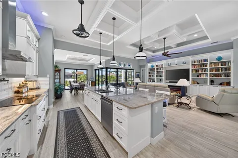 $1,250,000 | 2803 Southwest 25th Terrace, Cape Coral, FL 33914