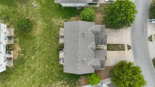 $199,000 | 1335 Southeast Broadway Circle, Lee's Summit, MO 64081