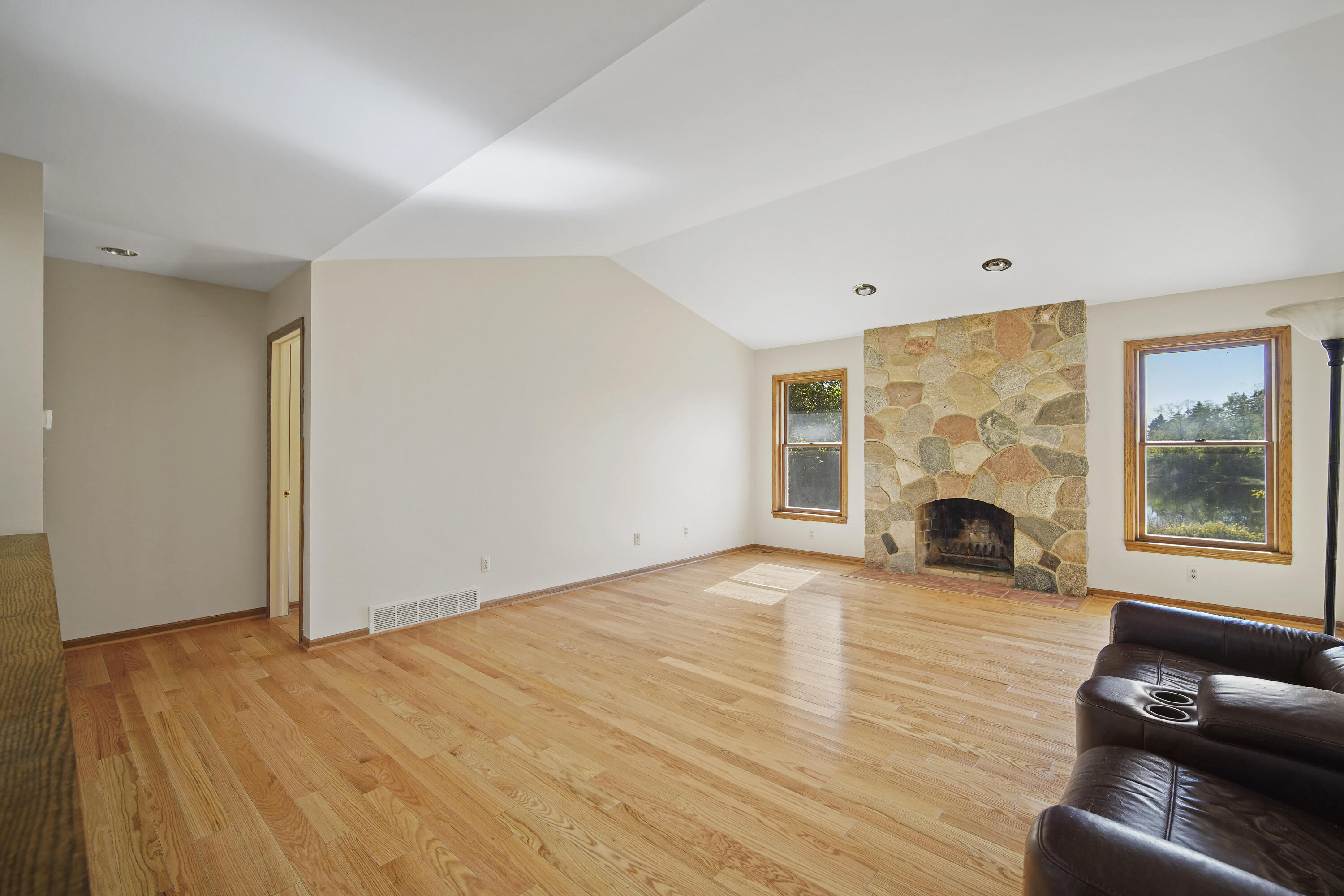 4216 Judd Road Milan, MI 48160 - Photo 12 of 52 DSC08360
