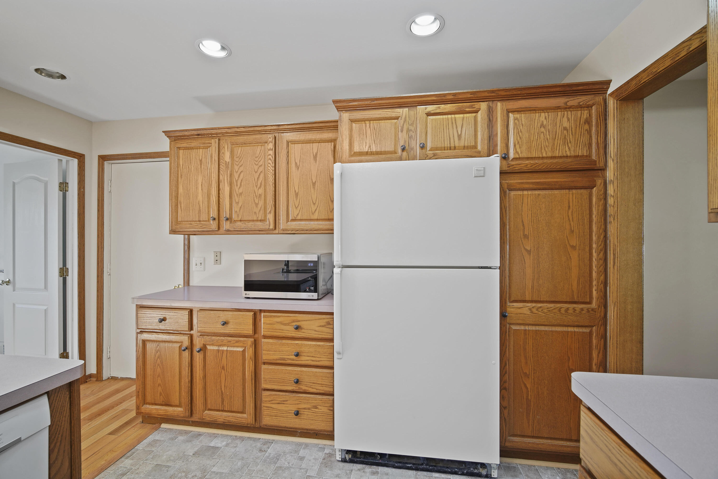 4216 Judd Road Milan, MI 48160 - Photo 7 of 52 DSC08328