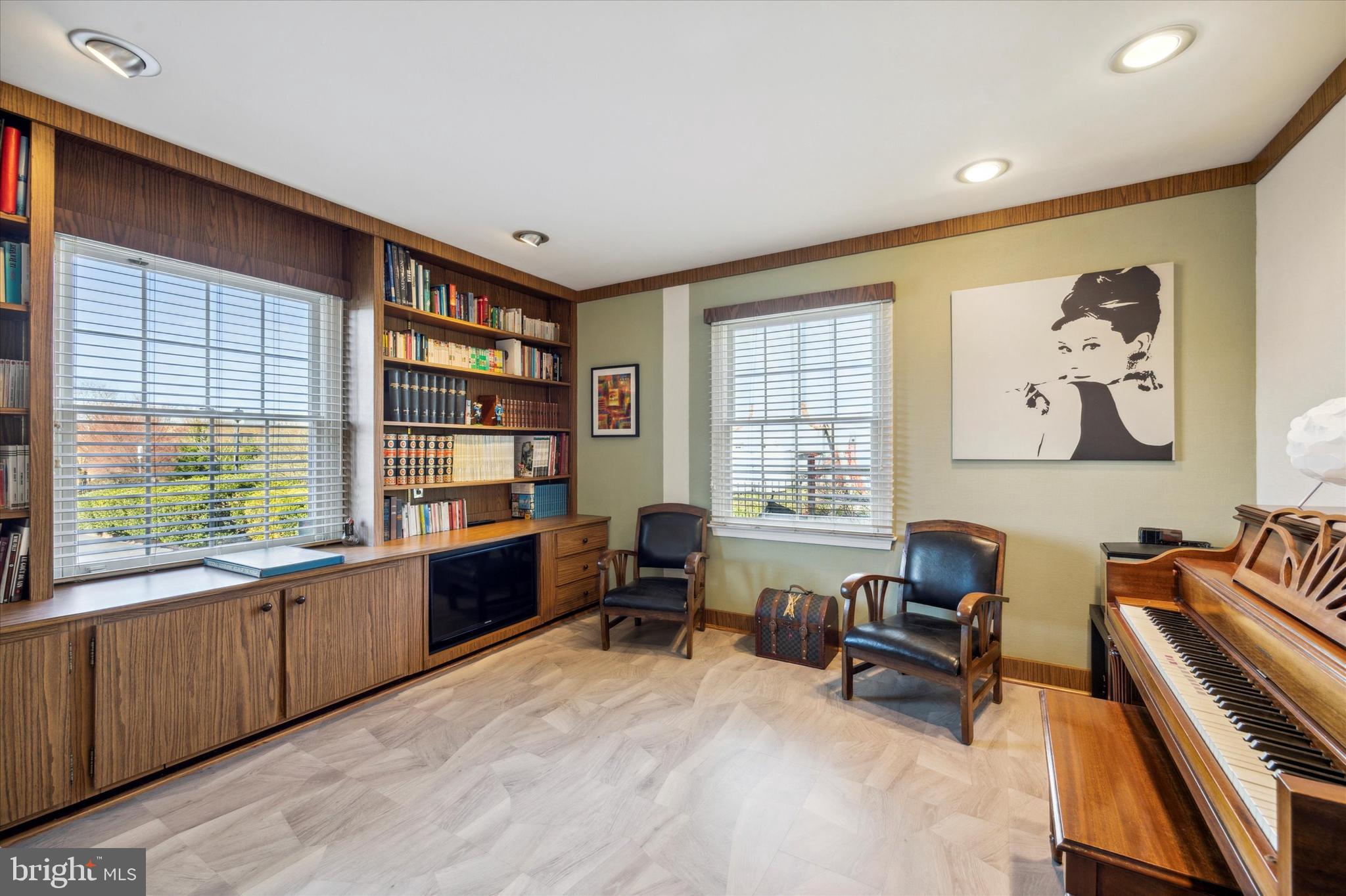 1575 Hagys Ford Road Narberth, PA 19072 - Photo 14 of 44 Office/library/possible bedroom on 1st floor