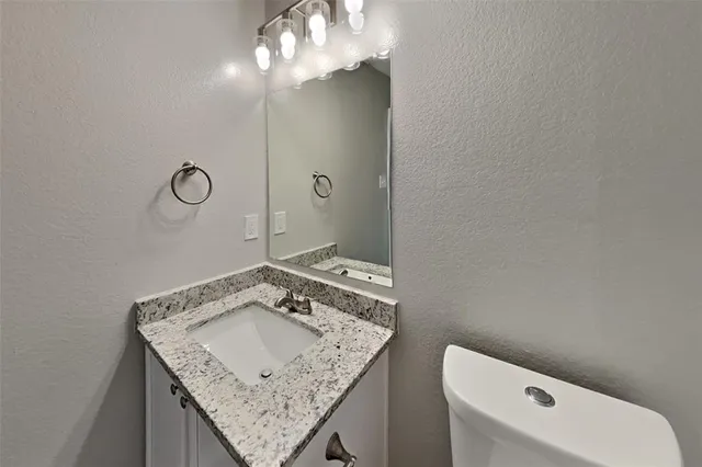 $2,295 | 4873 Parkview Hills Lane, Fort Worth, TX 76179