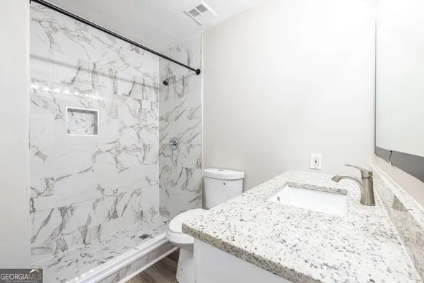 $1,475 | 1010 Mariners Court, Stone Mountain, GA 30083