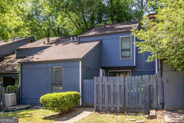 $1,475 | 1010 Mariners Court, Stone Mountain, GA 30083