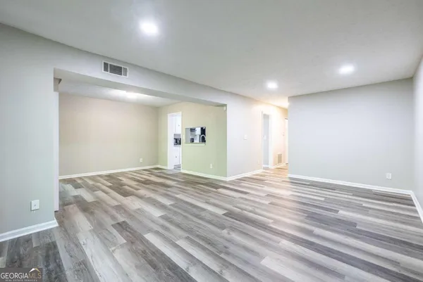 $1,475 | 1010 Mariners Court, Stone Mountain, GA 30083