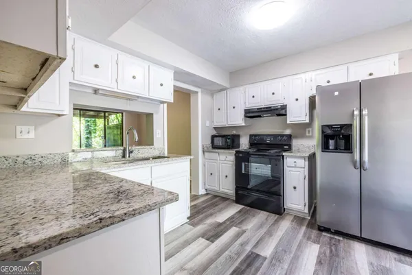 $1,475 | 1010 Mariners Court, Stone Mountain, GA 30083