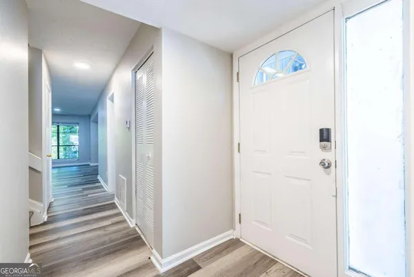 $1,475 | 1010 Mariners Court, Stone Mountain, GA 30083