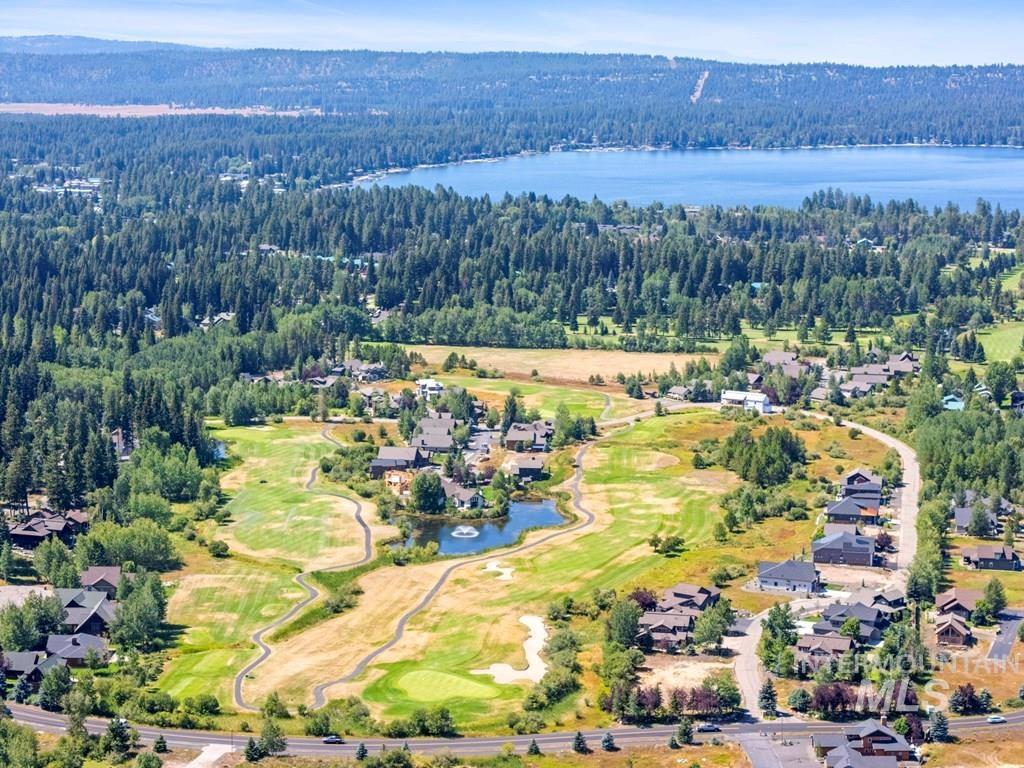 Tbd Dragonfly Loop McCall, ID 83638 - Photo 2 of 4 Aerial perspective of suburban area featuring a large body of water and a local golf course