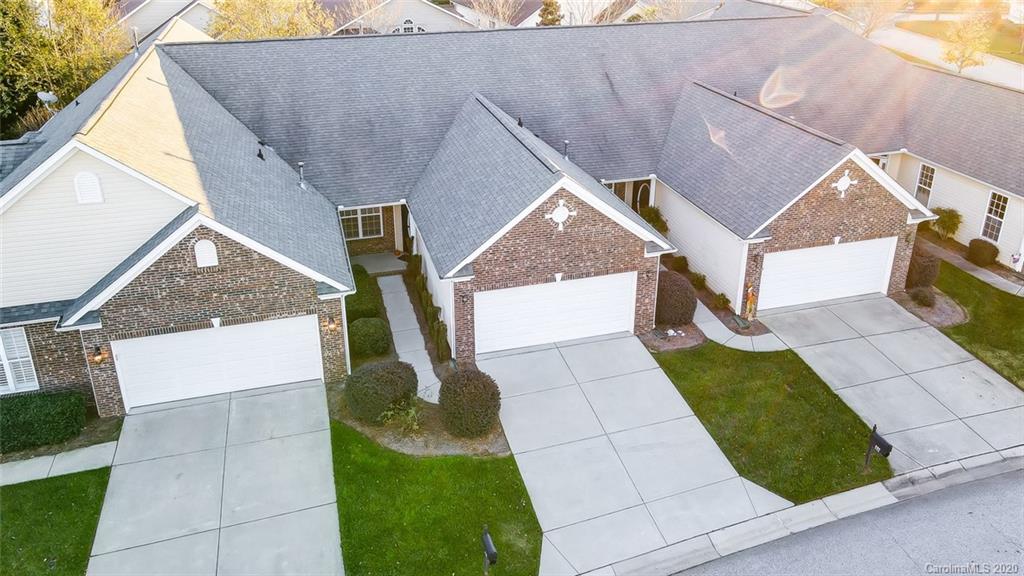 336 Garnet Court Fort Mill, SC 29708 - Photo 2 of 20