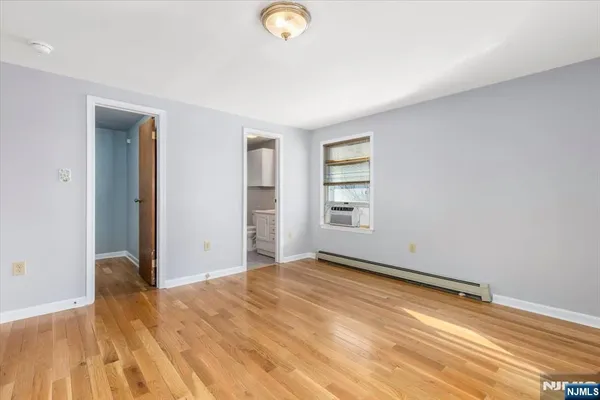 $3,500 | 418 Union Avenue, Unit 1, Rutherford, NJ 07070