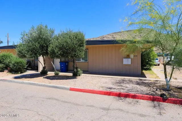 $599,000 | 2018 West Cactus Road, Phoenix, AZ 85029