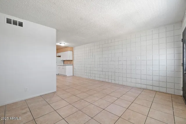 $599,000 | 2018 West Cactus Road, Phoenix, AZ 85029