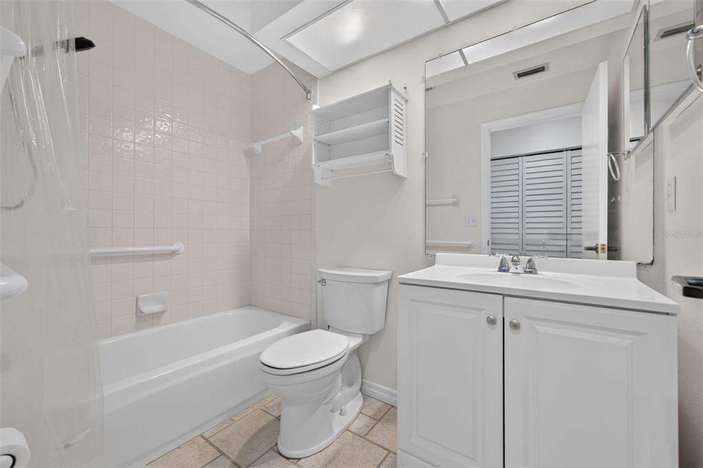 5626 Monte Rosso Road Sarasota, FL 34243 - Photo 36 of 69