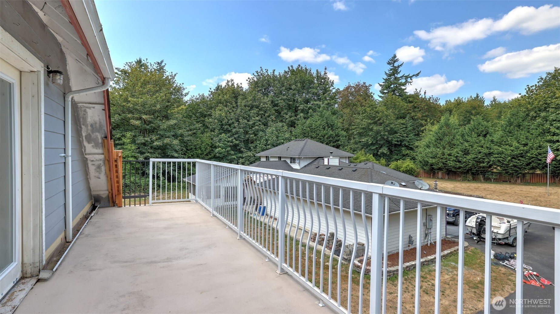 18911 Southeast 144th Street Renton, WA 98059 - Photo 37 of 39 a view of a balcony
