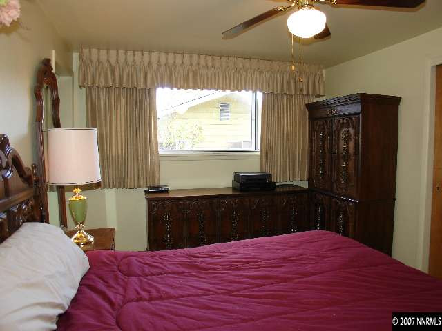 1860 West 7th Street Reno, NV 89503 - Photo 5 of 8 Photo 5