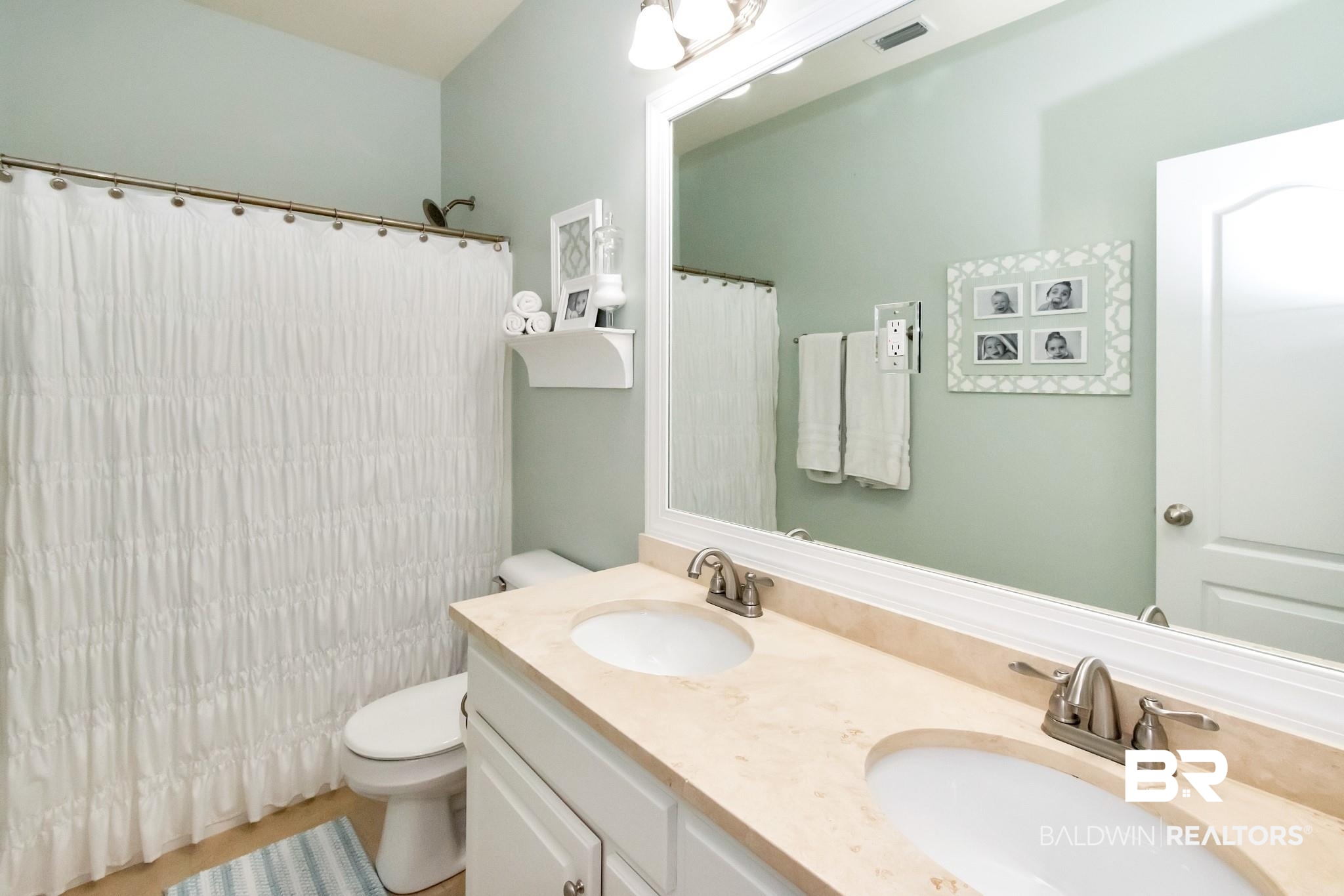 9478 Collier Loop Daphne, AL 36526 - Photo 19 of 25 Guest Bathroom