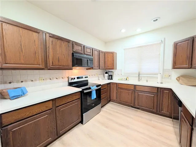 $364,900 | 487 Tall Ship Drive, Unit 121, Salem, SC 29676