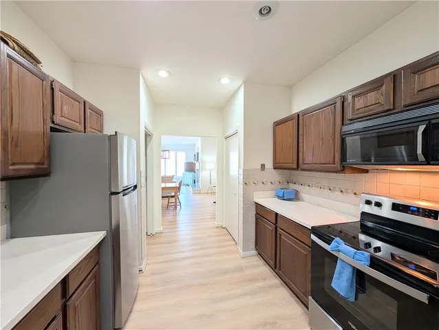 $364,900 | 487 Tall Ship Drive, Unit 121, Salem, SC 29676