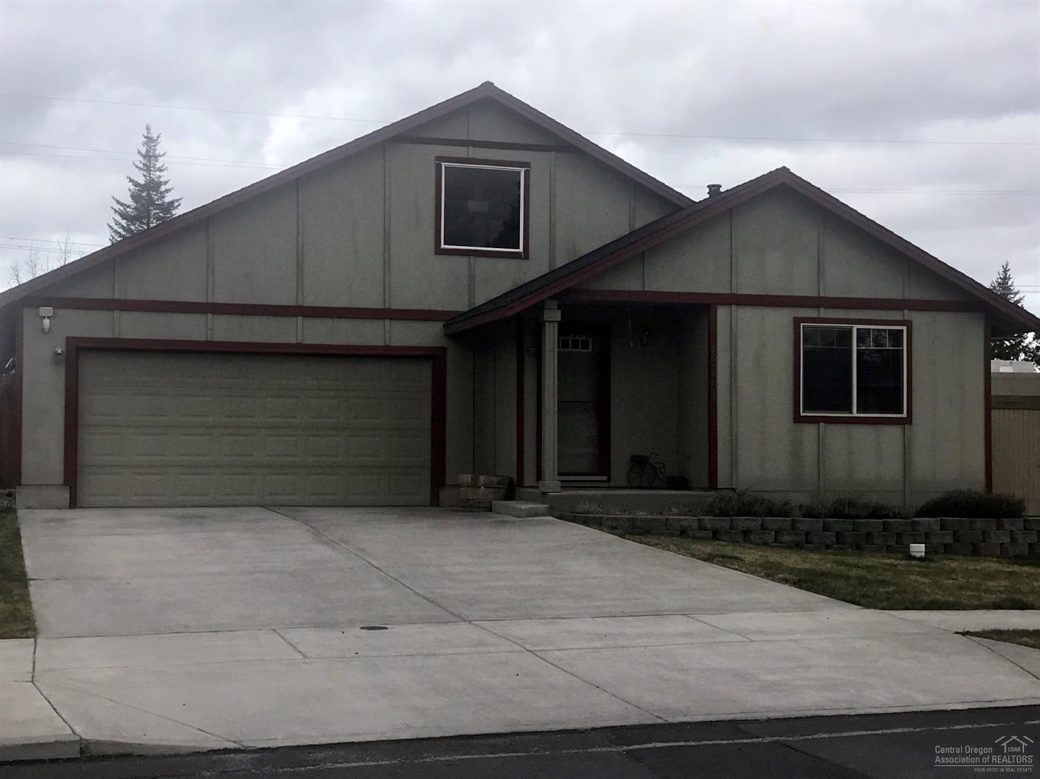 63251 Vogt Road Bend, OR 97701 - Photo 1 of 17 Primary Photo