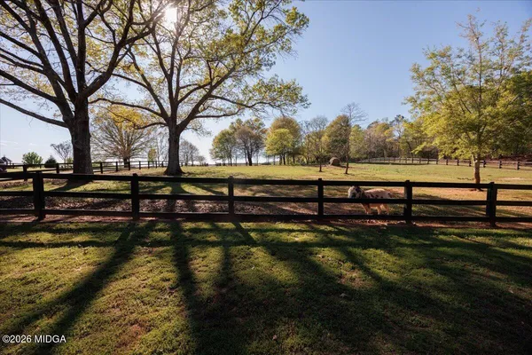 $925,000 | 524 King Road, Forsyth, GA 31029