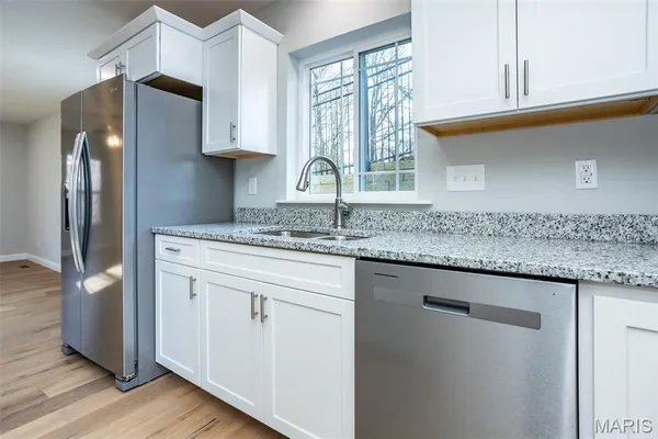 $720,000 | 652 North Kansas Street, Unit 652A & B, Edwardsville, IL 62025