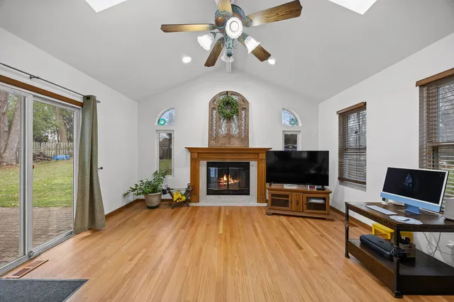 $549,000 | 1431 62nd Street, Downers Grove, IL 60516