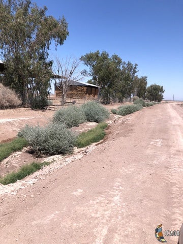 1245 Pickett Road Brawley, CA 92227 - Photo 10 of 12 Gallery Image 10