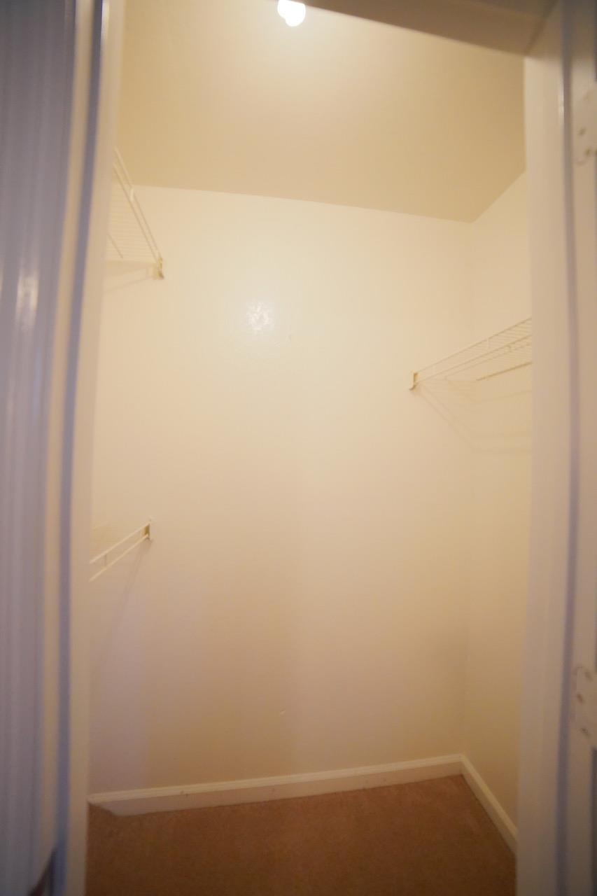 1264 Ocala Road, Unit B Tallahassee, FL 32304 - Photo 2 of 28