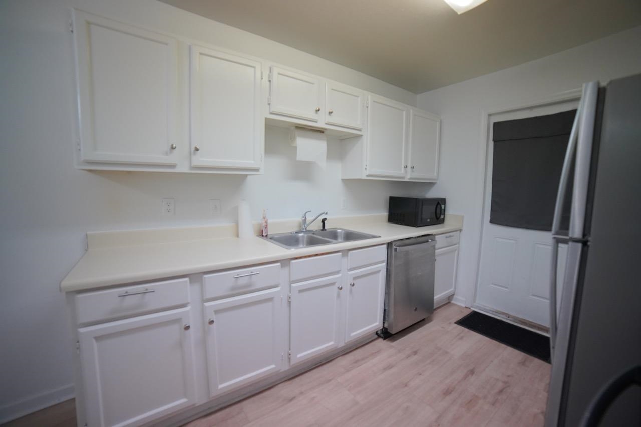 1264 Ocala Road, Unit B Tallahassee, FL 32304 - Photo 24 of 28