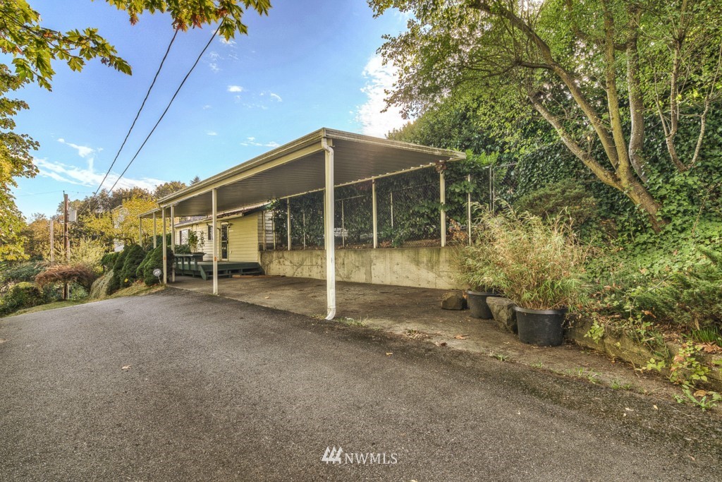 302 Northwest 2nd Place Renton, WA 98057 - Photo 11 of 13