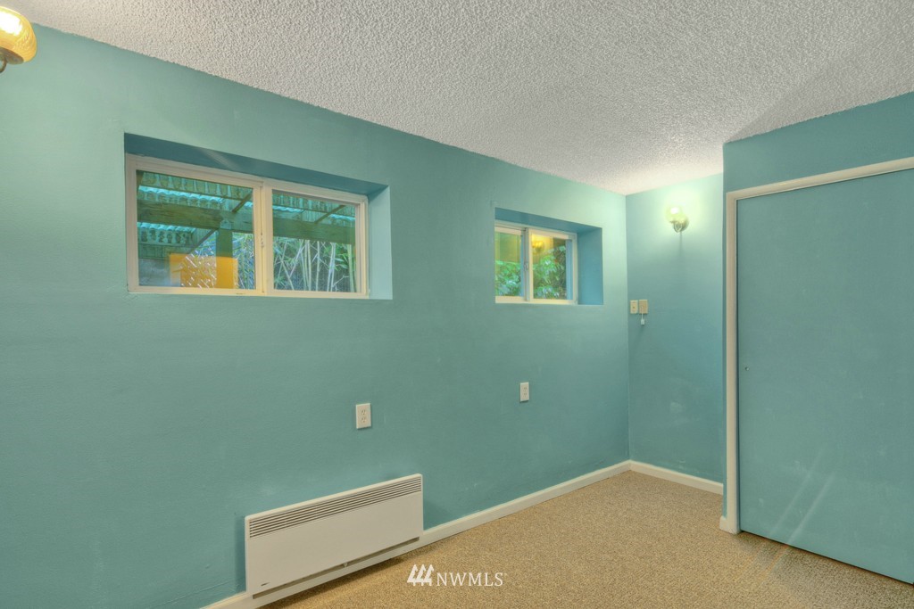 302 Northwest 2nd Place Renton, WA 98057 - Photo 7 of 13