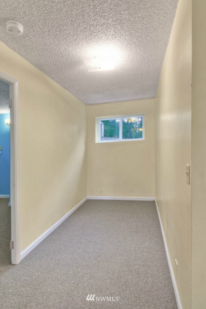 302 Northwest 2nd Place Renton, WA 98057 - Photo 8 of 13