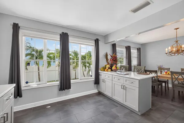 $3,600 | 2025 South Ocean Drive, Fort Pierce, FL 34949