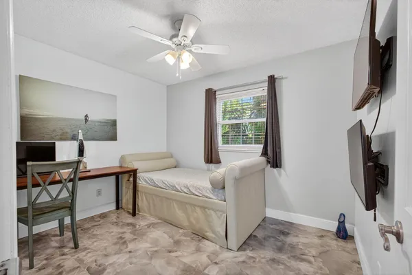 $3,600 | 2025 South Ocean Drive, Fort Pierce, FL 34949