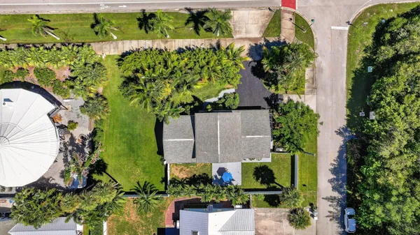 $3,600 | 2025 South Ocean Drive, Fort Pierce, FL 34949