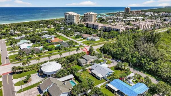 $3,600 | 2025 South Ocean Drive, Fort Pierce, FL 34949