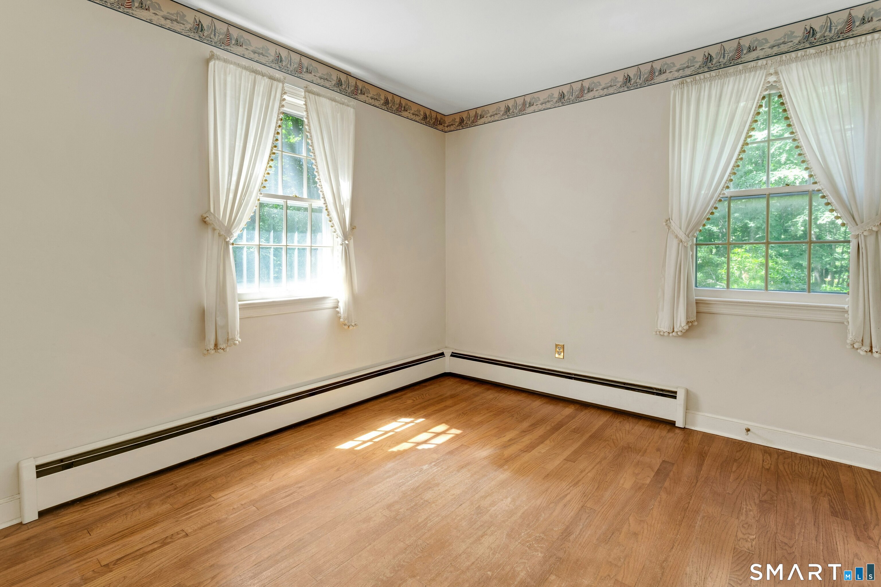 85 Carriage Road Wilton, CT 06897 - Photo 20 of 38