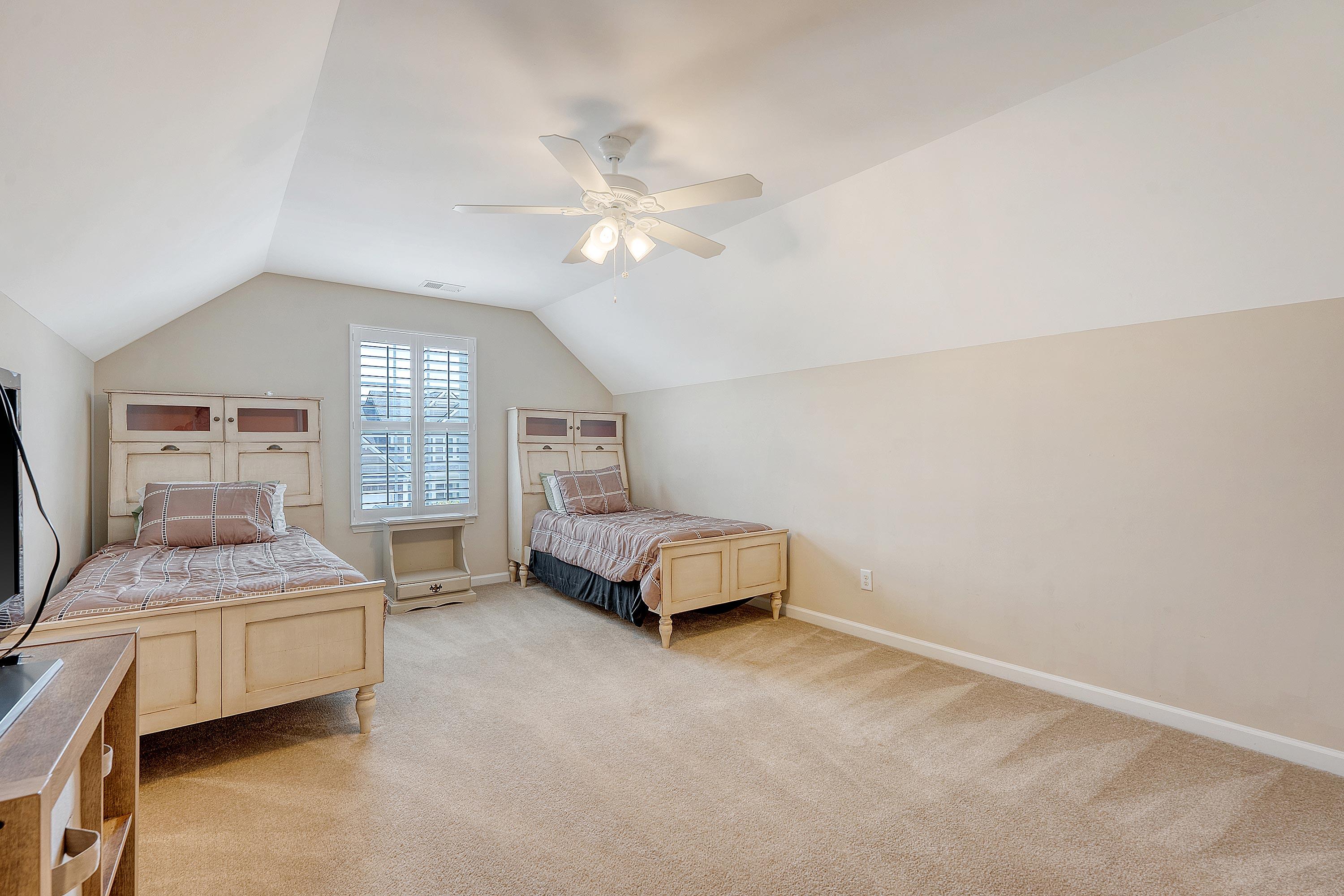 227 Spectrum Road Summerville, SC 29486 - Photo 11 of 45 DSC05329_37-copy