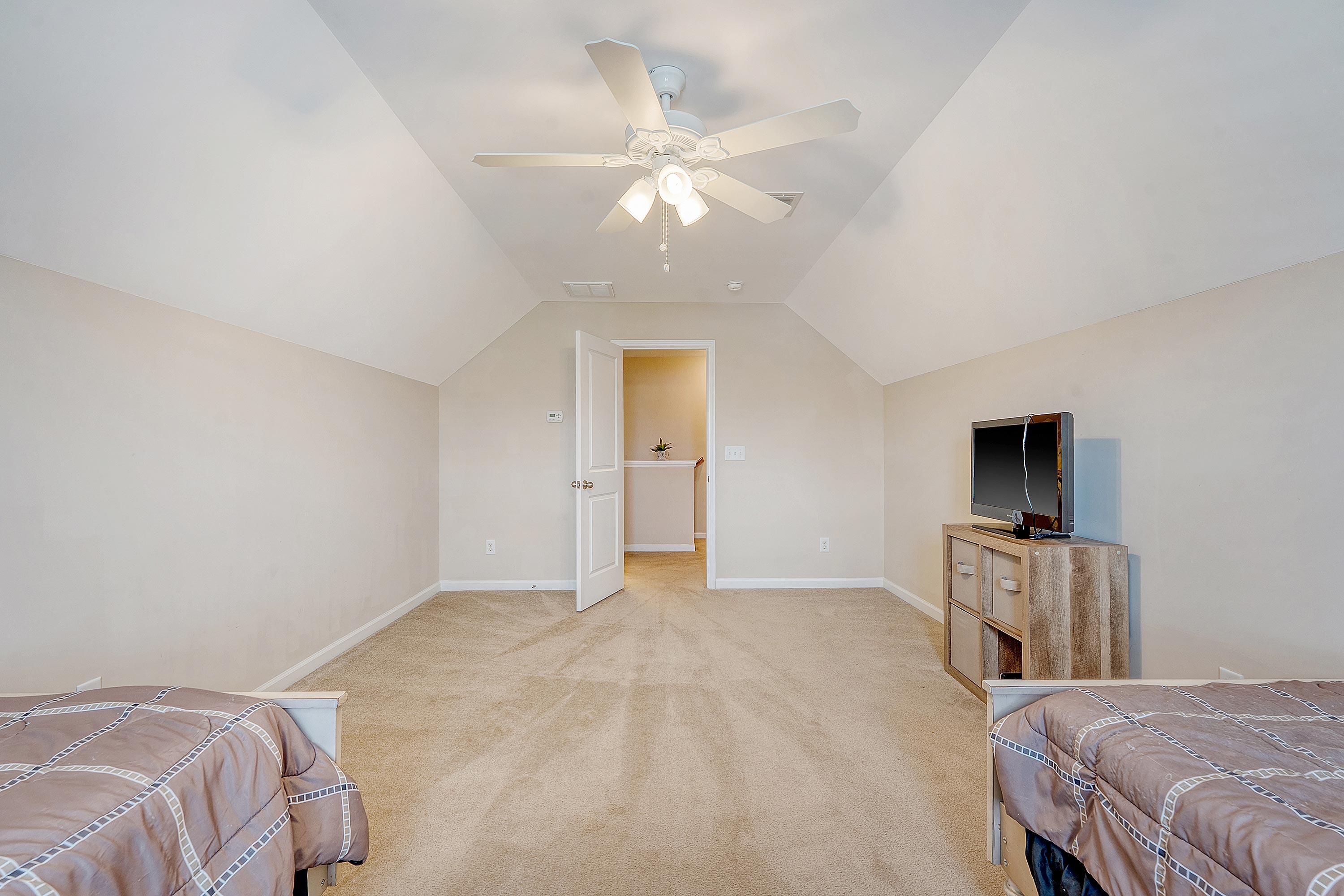 227 Spectrum Road Summerville, SC 29486 - Photo 14 of 45 DSC05336_38-copy