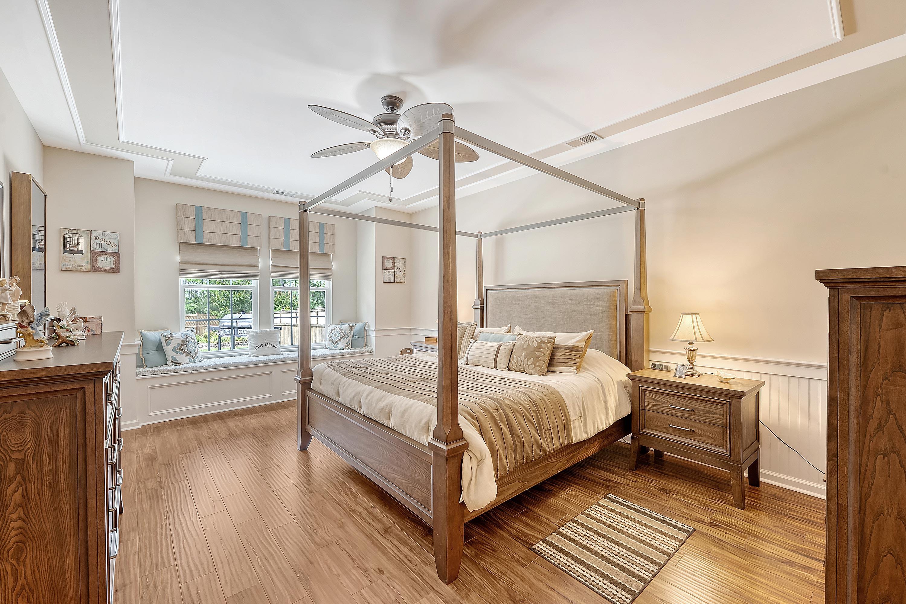 227 Spectrum Road Summerville, SC 29486 - Photo 6 of 45 DSC05274_27-copy