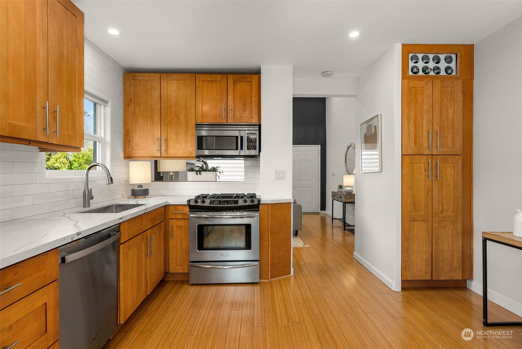 3753 Southwest Austin Street Seattle, WA 98126 - Photo 10 of 33 Gallery Image 10