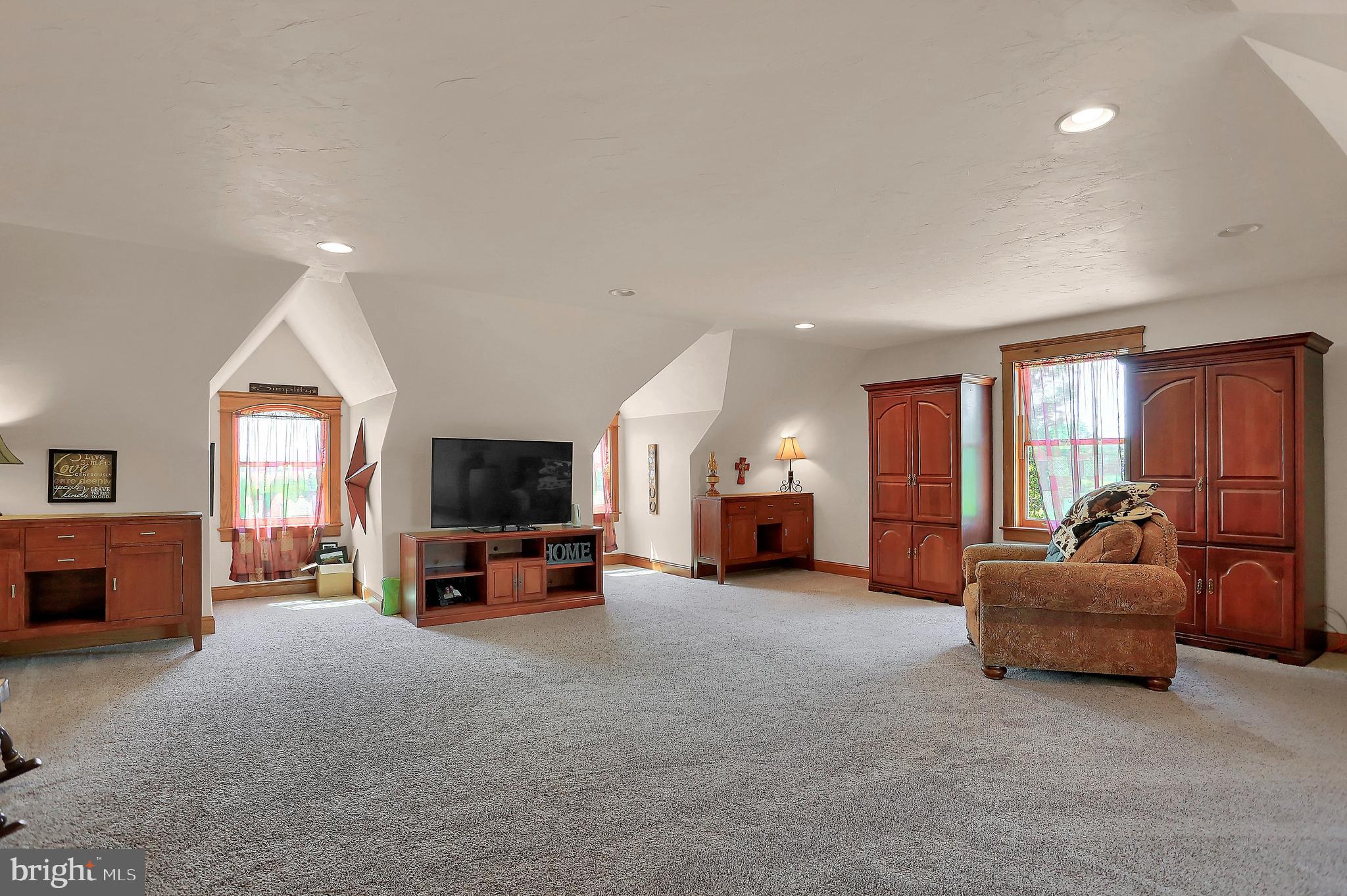 510 Cedar Ridge Road New Oxford, PA 17350 - Photo 43 of 63 Gallery Image 43