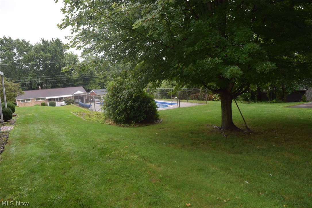 5040 2nd Street Northwest Canton, OH 44708 - Photo 41 of 45 well maintained yard