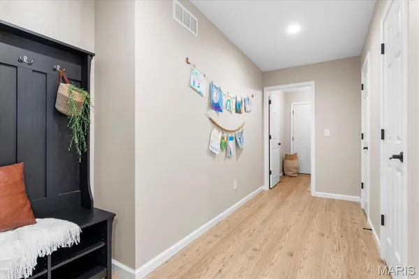 $450,000 | 420 Foxtail Drive, Freeburg, IL 62243