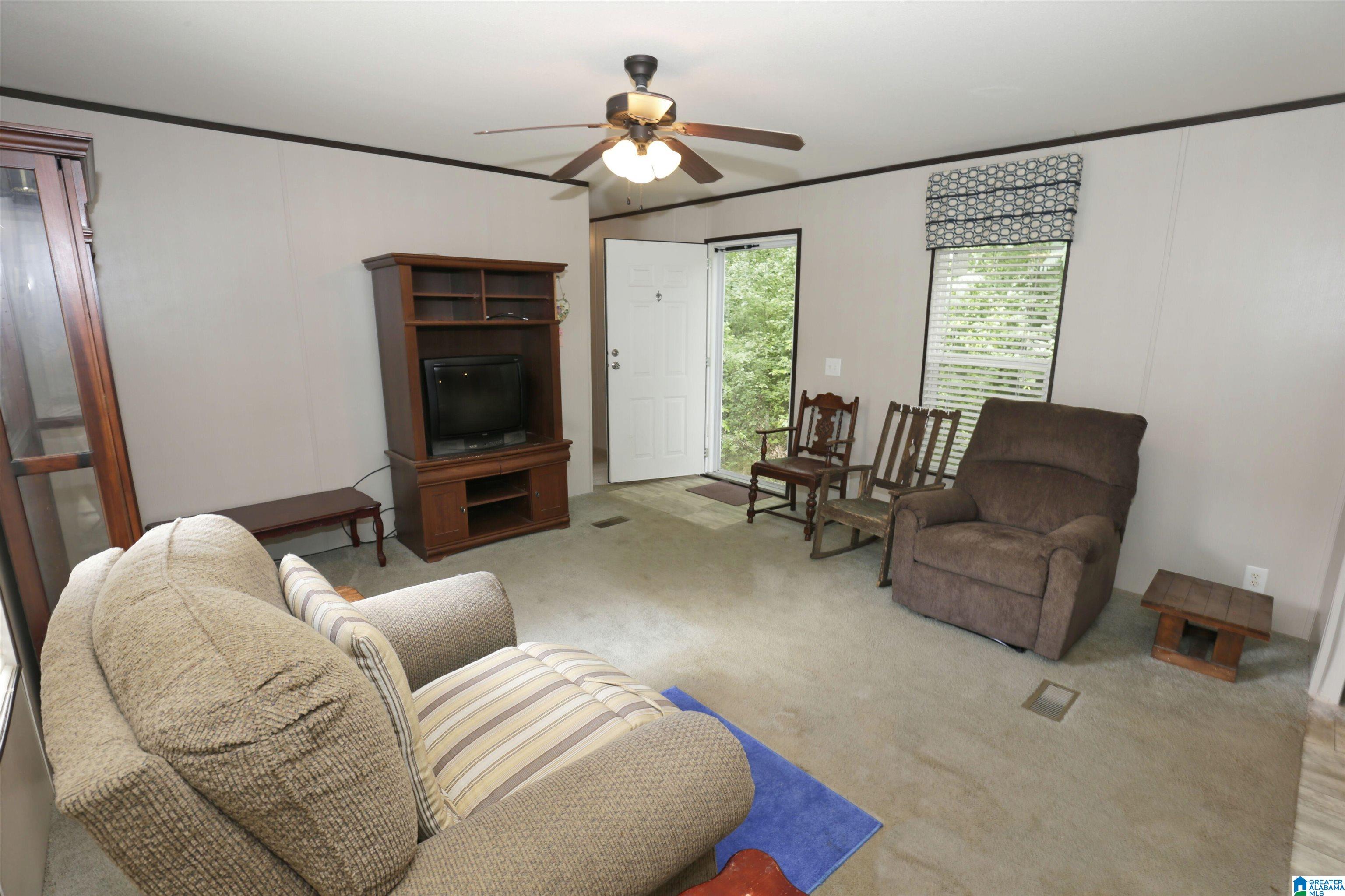 3190 Madison Street Anniston, AL 36201 - Photo 15 of 29