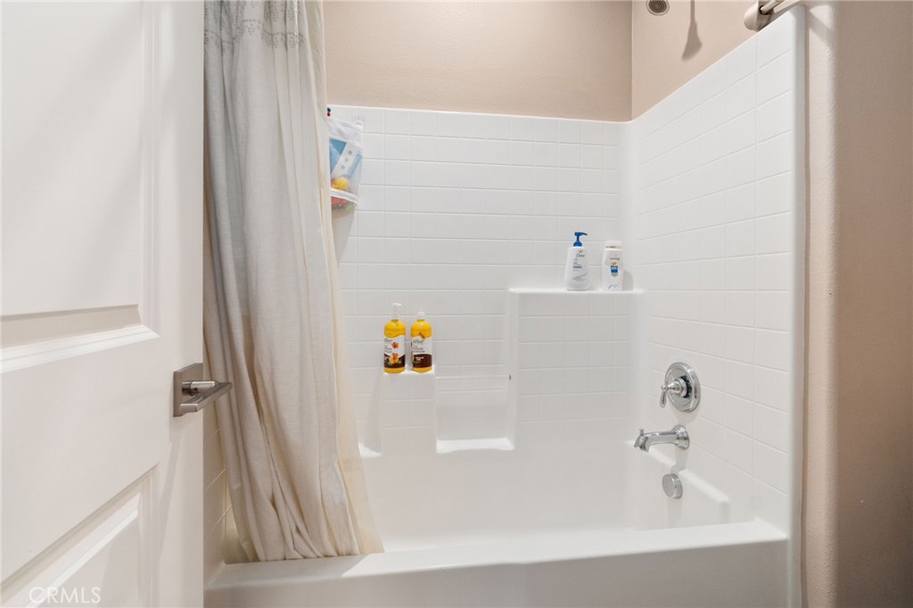 13558 Applegate Court Rancho Cucamonga, CA 91739 - Photo 31 of 49 Gallery Image 31