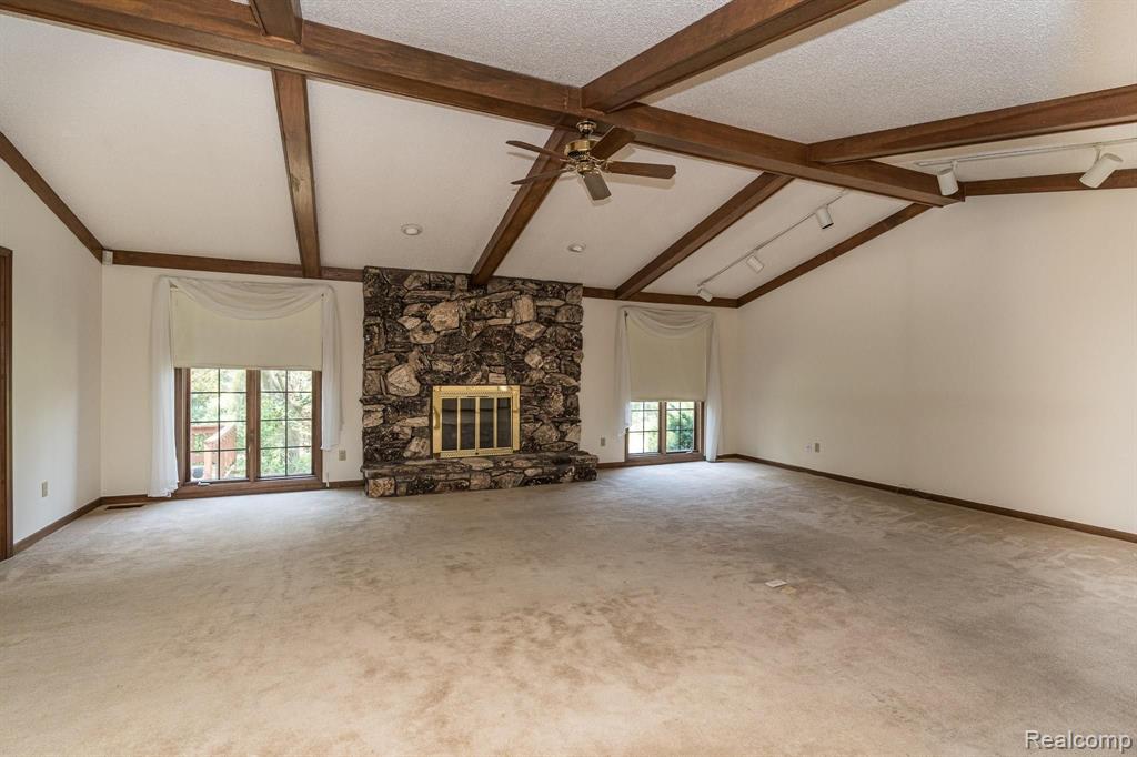 41100 Coventry Road Novi, MI 48375 - Photo 10 of 48